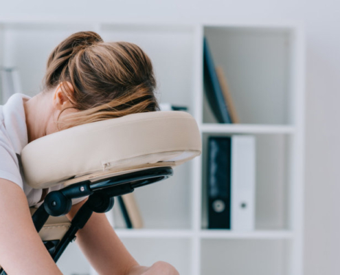 What to Expect From a Workplace Massage Session